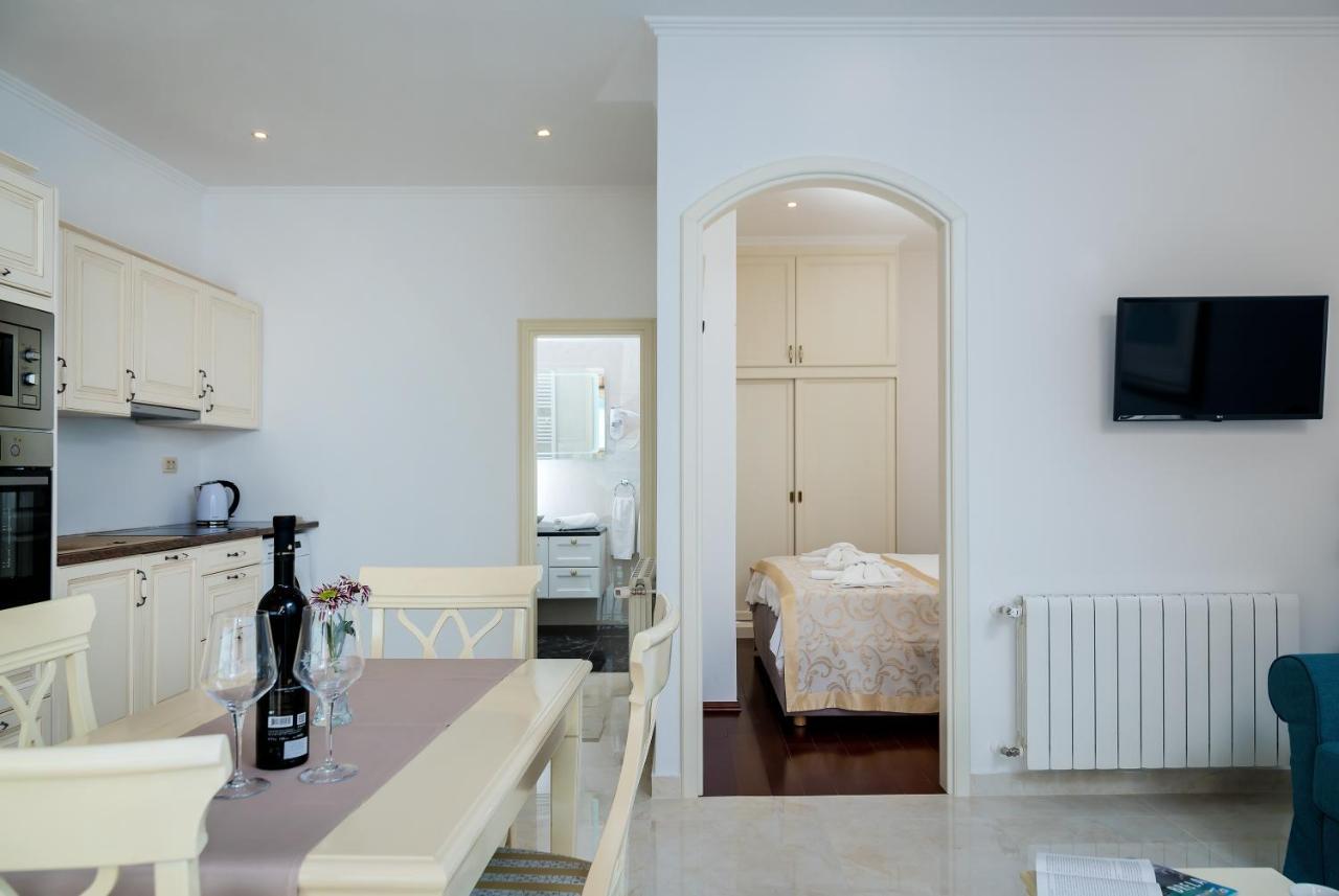 Apartmani D&D Sosic เบรลา ภายนอก รูปภาพ